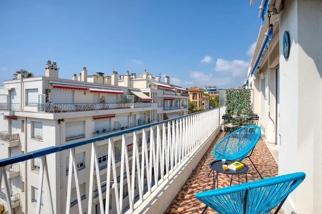 #15 2P Magnan Sea View 5 Min Beach Terrace & Parking Apartment Nice France